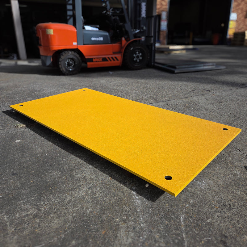 Utility trench road plate