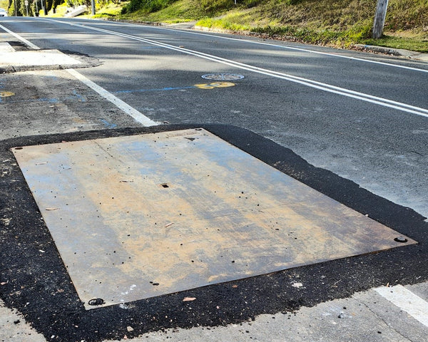 Trench cover steel plate